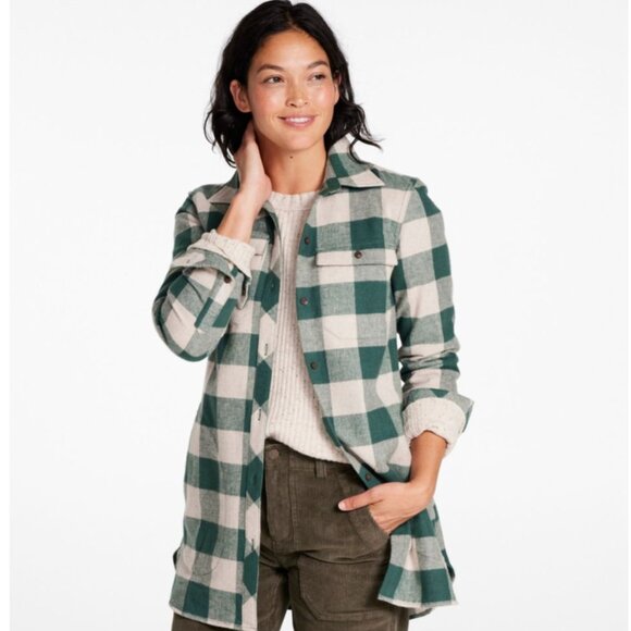 LL Bean Signature Archive Ladies Chamois Cloth Shirt Fiery Red Size Medium - Picture 2 of 10